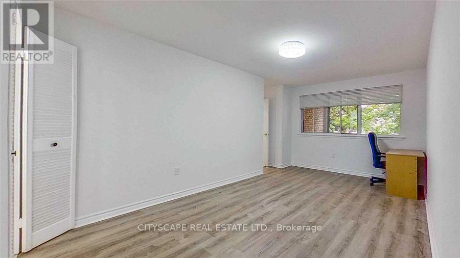 118 - 4001 Don Mills Road, Toronto, ON - Indoor Photo Showing Other Room