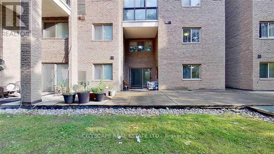 118 - 4001 Don Mills Road, Toronto, ON - Outdoor