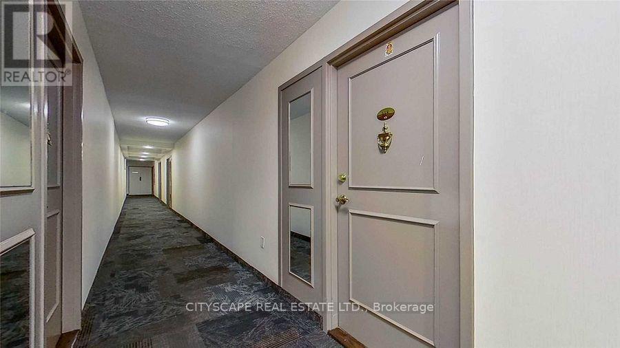 118 - 4001 Don Mills Road, Toronto, ON - Indoor Photo Showing Other Room