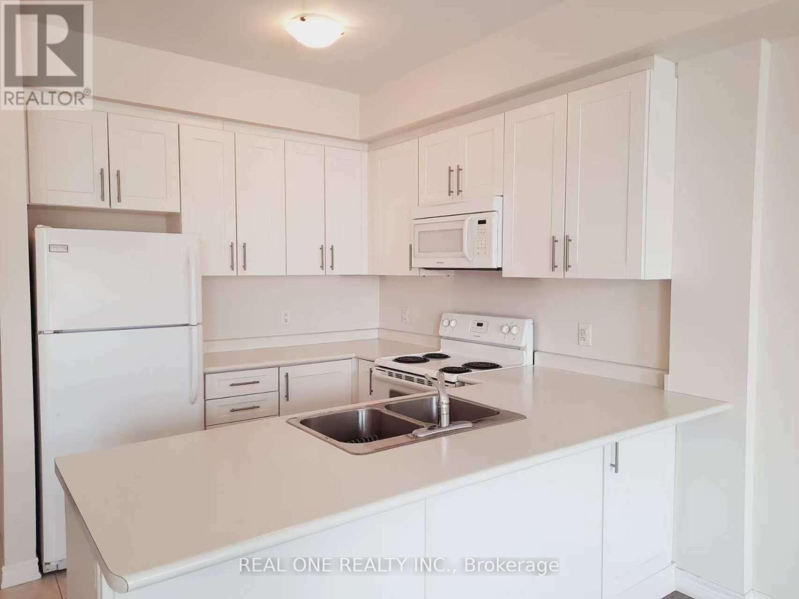 301 - 275 Littlewood Drive, Oakville, ON - Indoor Photo Showing Kitchen With Double Sink