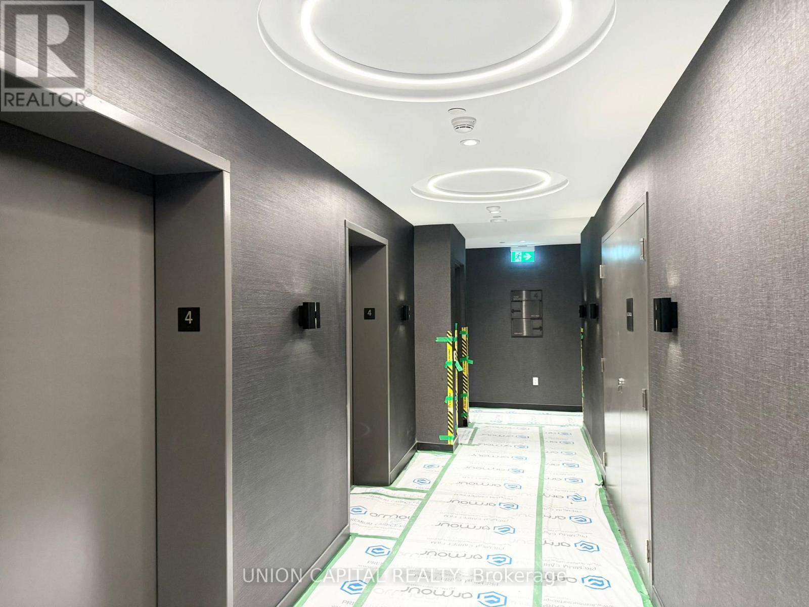 402 - 120 Broadway Avenue, Toronto, ON - Photo Showing Other Room