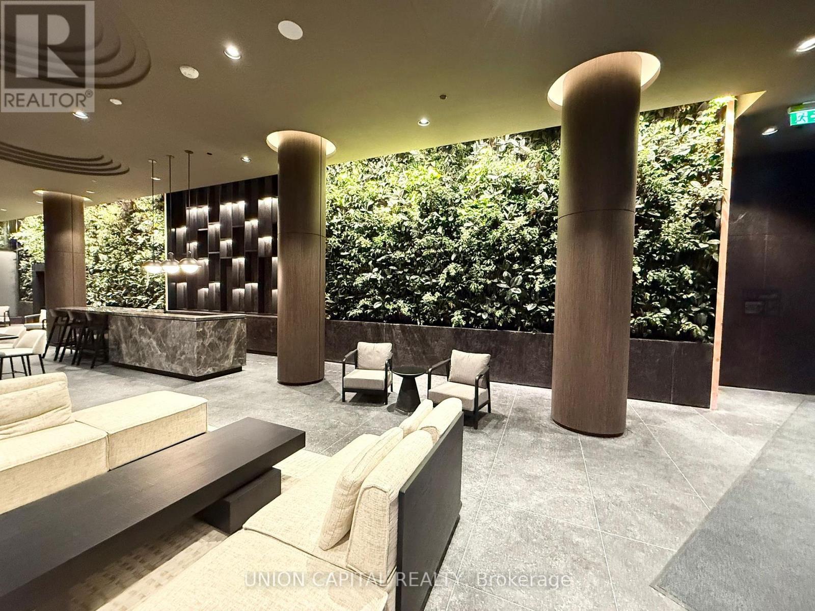 402 - 120 Broadway Avenue, Toronto, ON - Photo Showing Other Room