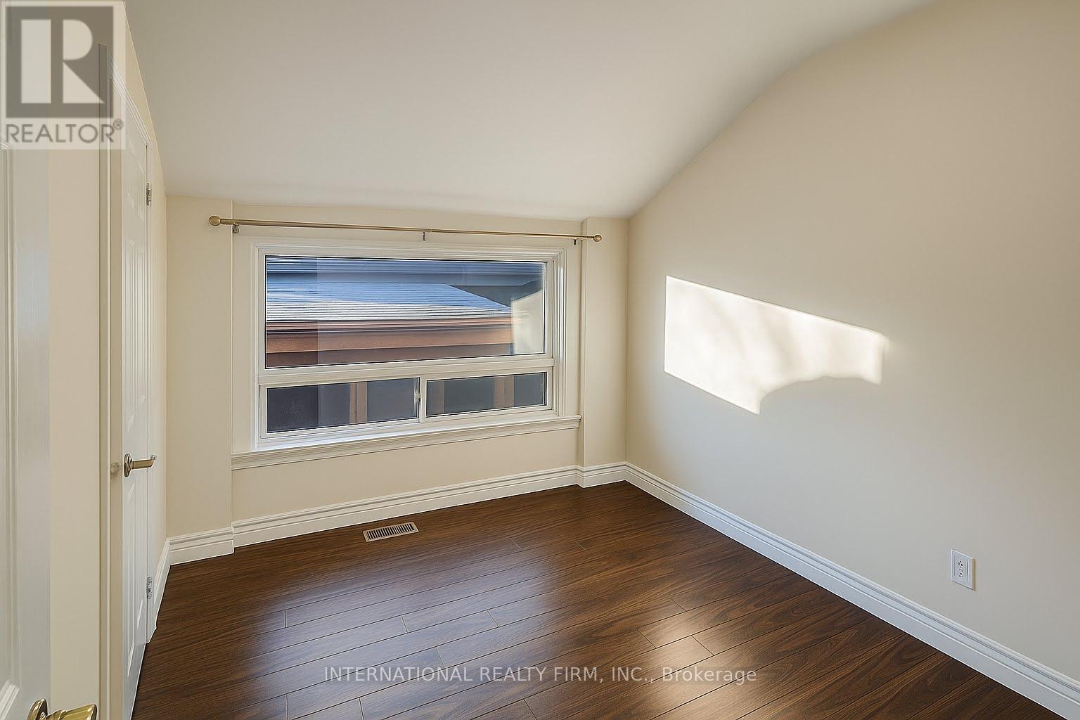 9 Benshire Drive, Toronto, ON - Indoor Photo Showing Other Room