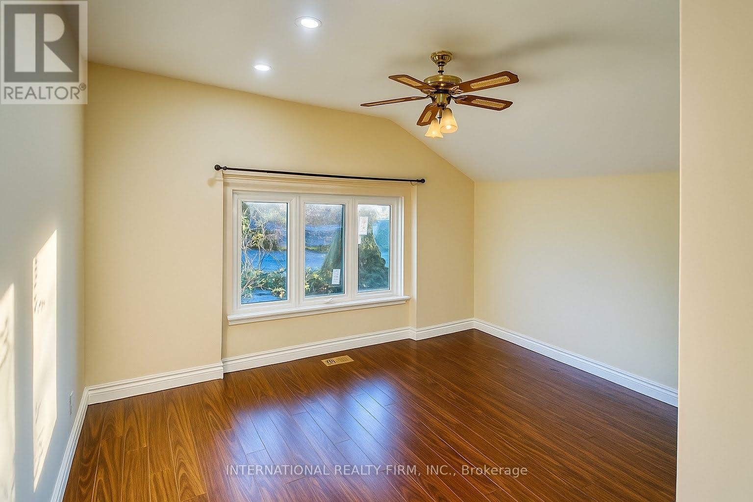 9 Benshire Drive, Toronto, ON - Indoor Photo Showing Other Room