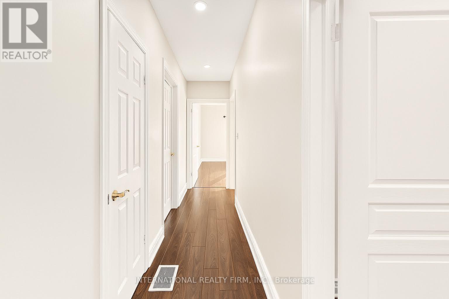 9 Benshire Drive, Toronto, ON - Indoor Photo Showing Other Room