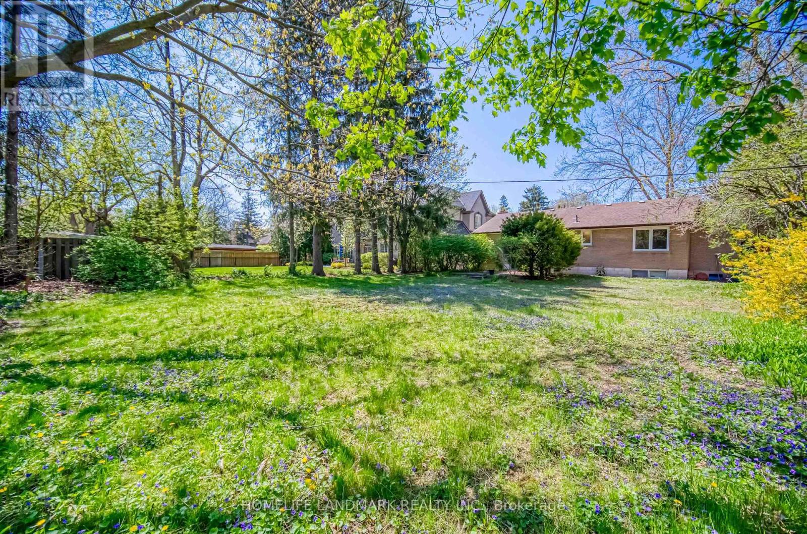 425 Maple Grove Drive, Oakville, ON - Outdoor