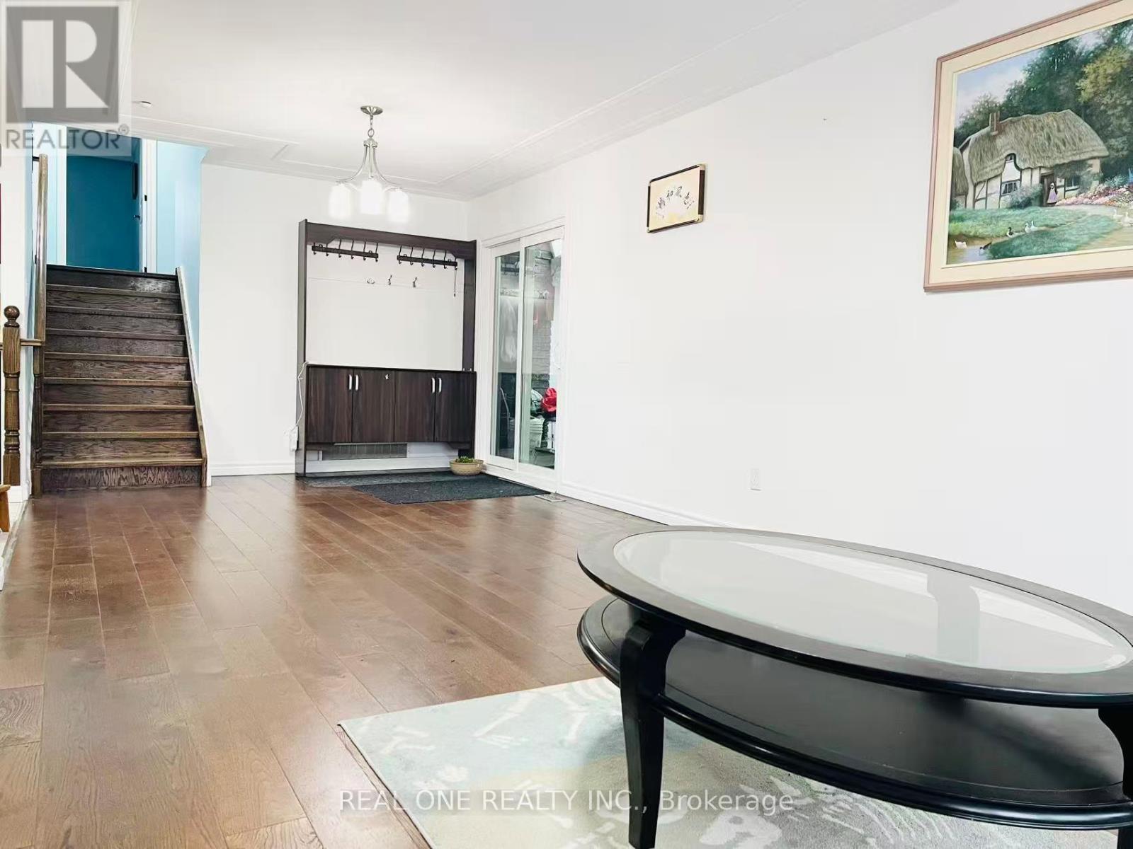 642 Eaglemount Crescent, Mississauga, ON - Indoor