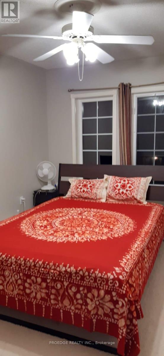 75 Monaco Court, Brampton, ON - Indoor Photo Showing Bedroom