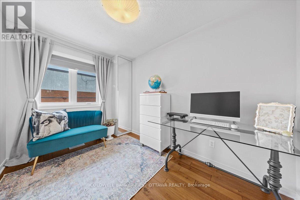 31 Glenhaven Pvt, Ottawa, ON - Indoor Photo Showing Office