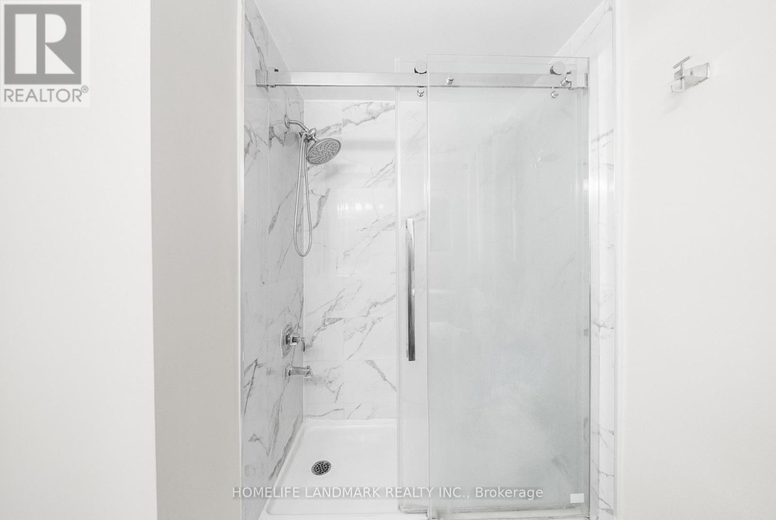 333 Rannie Road, Newmarket, ON -