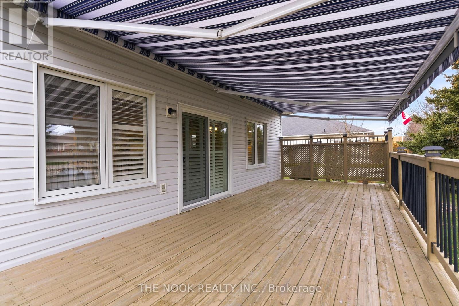 19 Heatherelea Drive E, Clarington (Bowmanville), ON - Outdoor With Deck Patio Veranda With Exterior