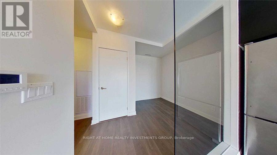 2201 - 6 Sonic Way, Toronto, ON - Indoor Photo Showing Other Room