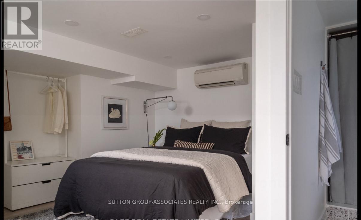 Basement - 276 Oakwood Avenue, Toronto, ON - Indoor Photo Showing Bedroom