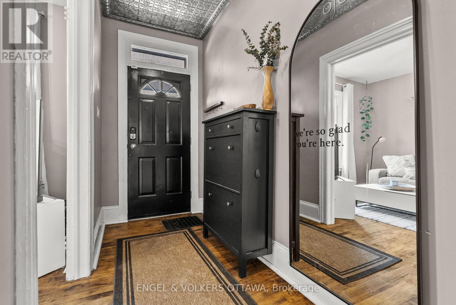 421 Arlington Avenue, Ottawa, ON - Indoor Photo Showing Other Room