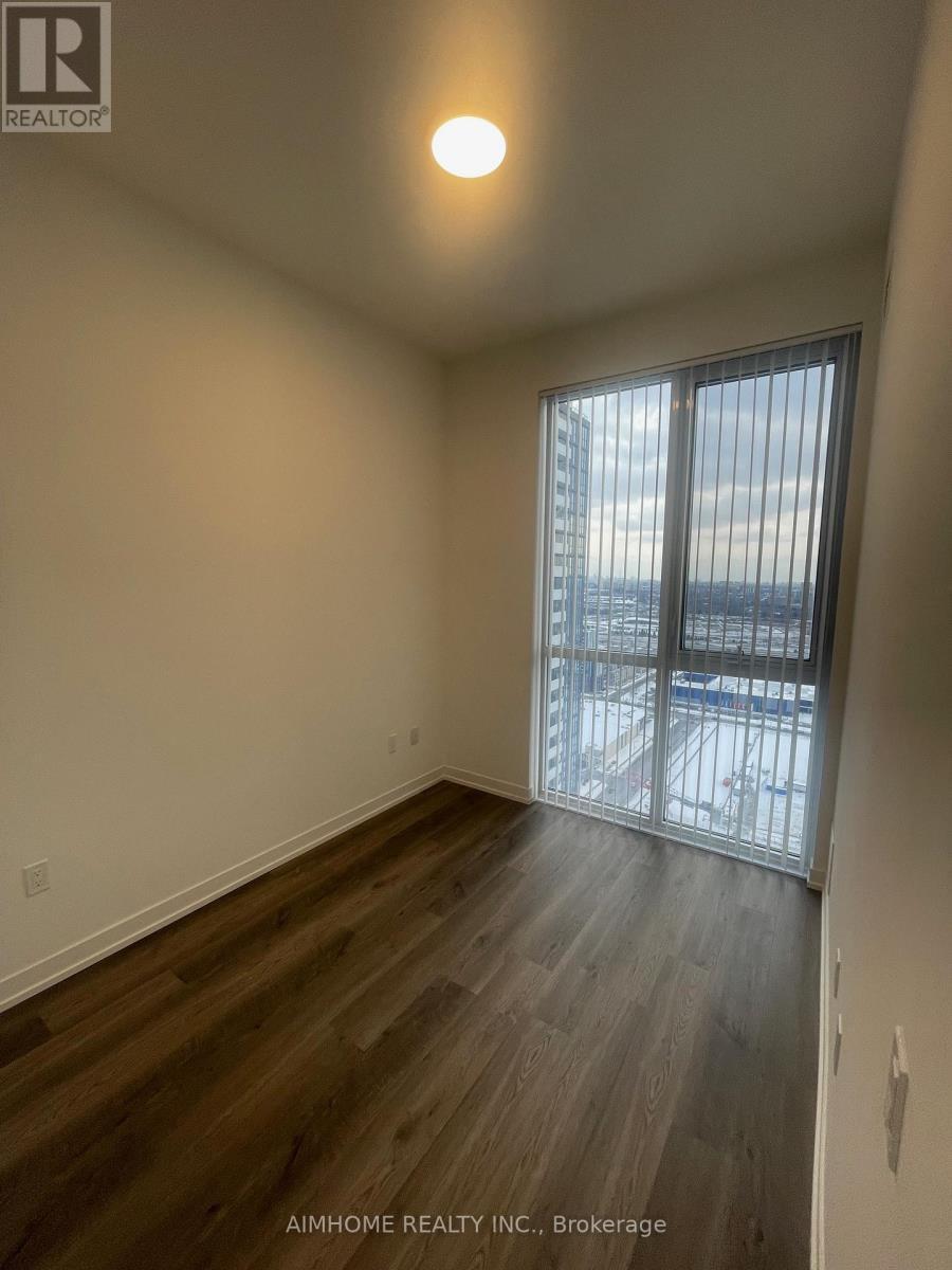 3710 - 8 Interchange Way, Vaughan, ON - Indoor Photo Showing Other Room