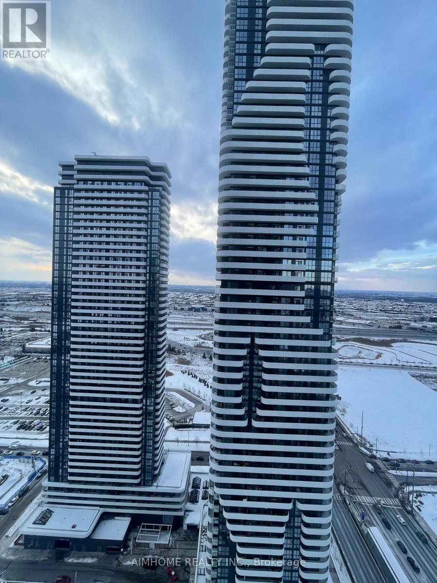 3710 - 8 Interchange Way, Vaughan, ON - Outdoor With Facade