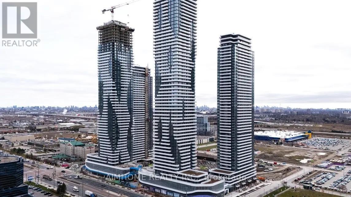 3710 - 8 Interchange Way, Vaughan, ON - Outdoor With Facade