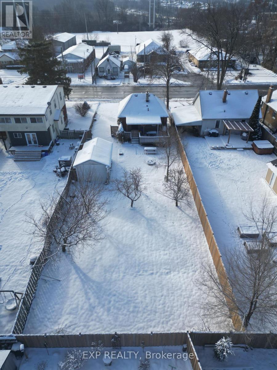 1000 Hamilton Road, London East (East O), ON - Outdoor