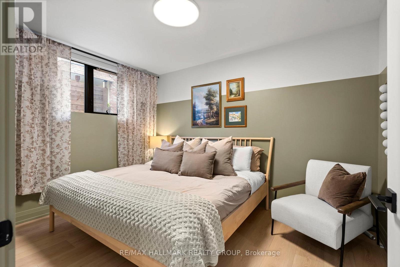 2B - 130 Glenora Street, Ottawa, ON