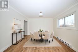 Virtually staged photos -