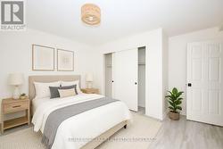 Virtually staged photos -