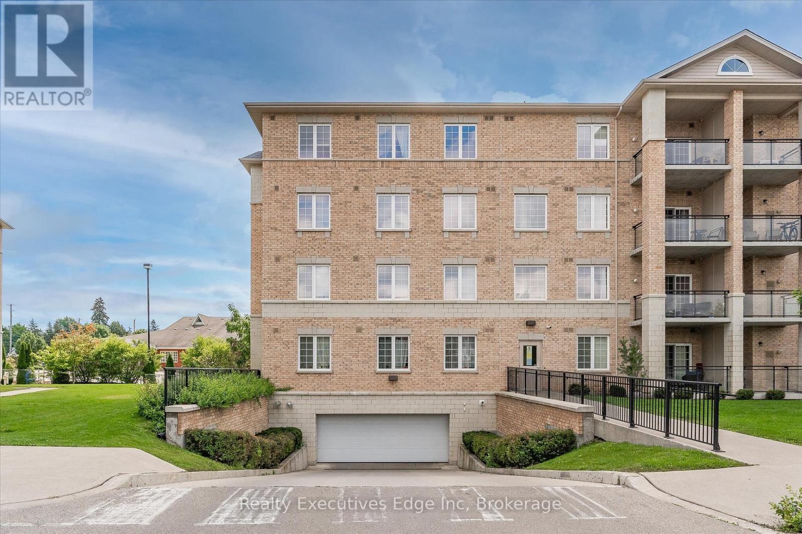 323 - 1077 Gordon Street, Guelph (Kortright West), ON - Outdoor With Balcony With Facade