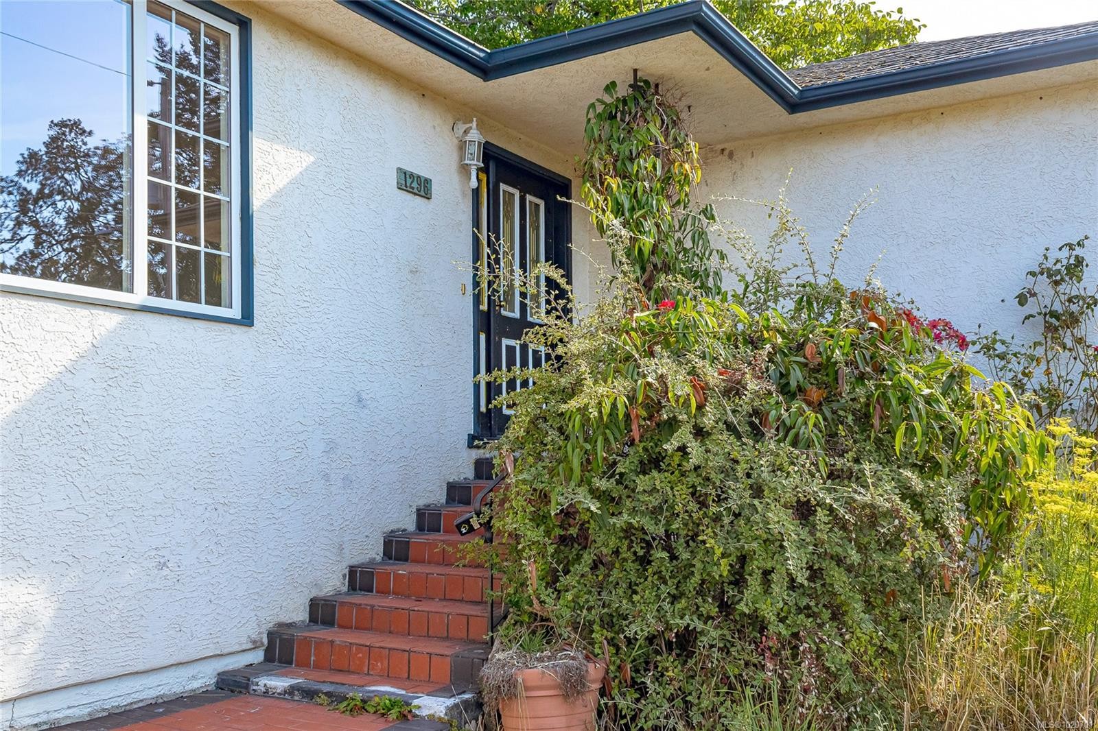 1296 Derby Rd, Saanich, BC