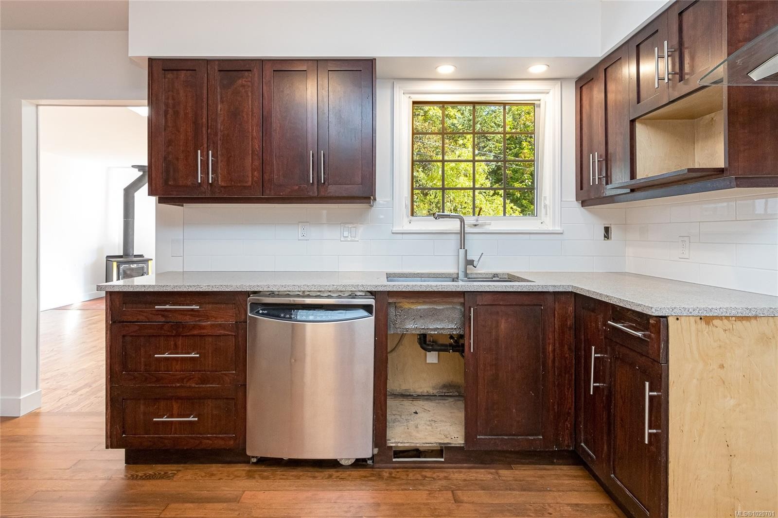 1296 Derby Rd, Saanich, BC