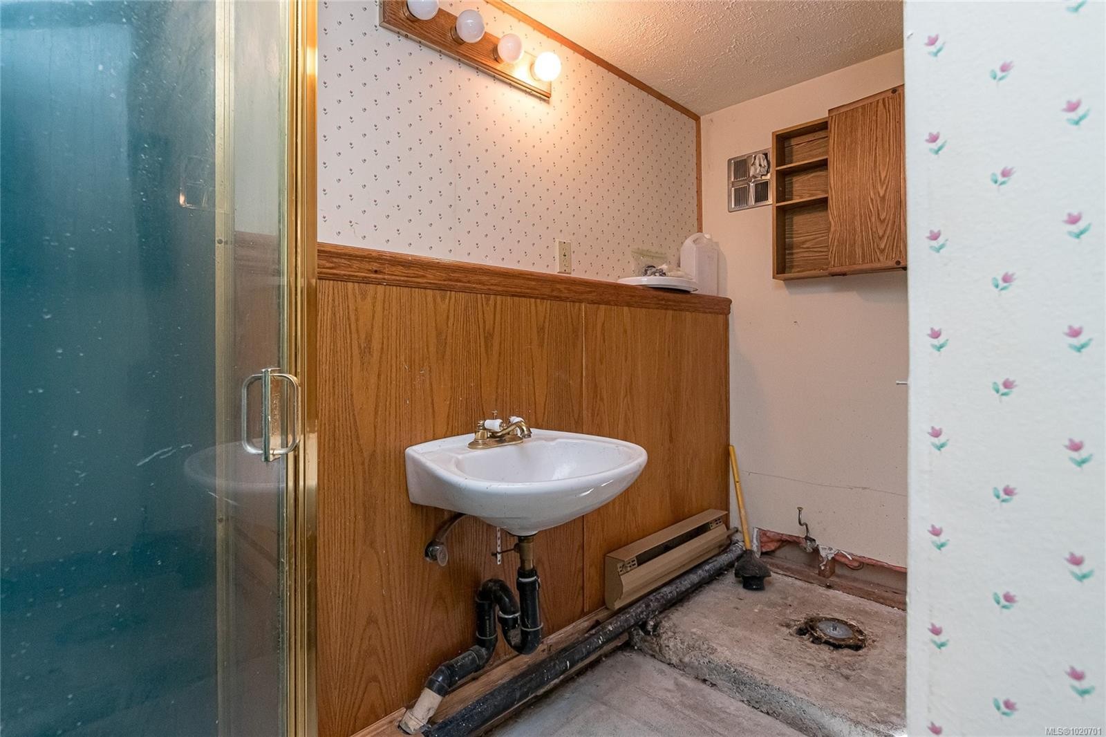 1296 Derby Rd, Saanich, BC