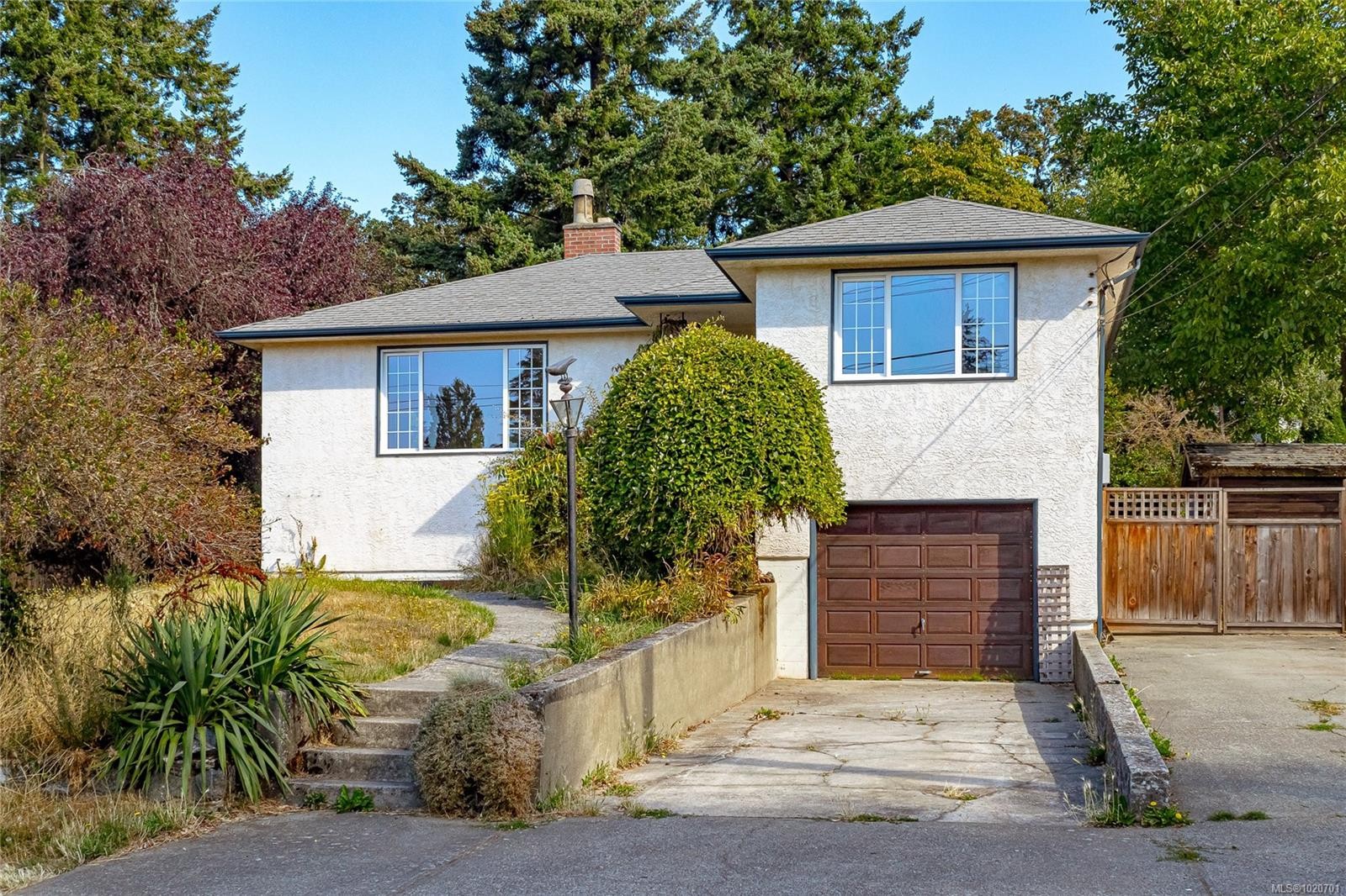 1296 Derby Rd, Saanich, BC