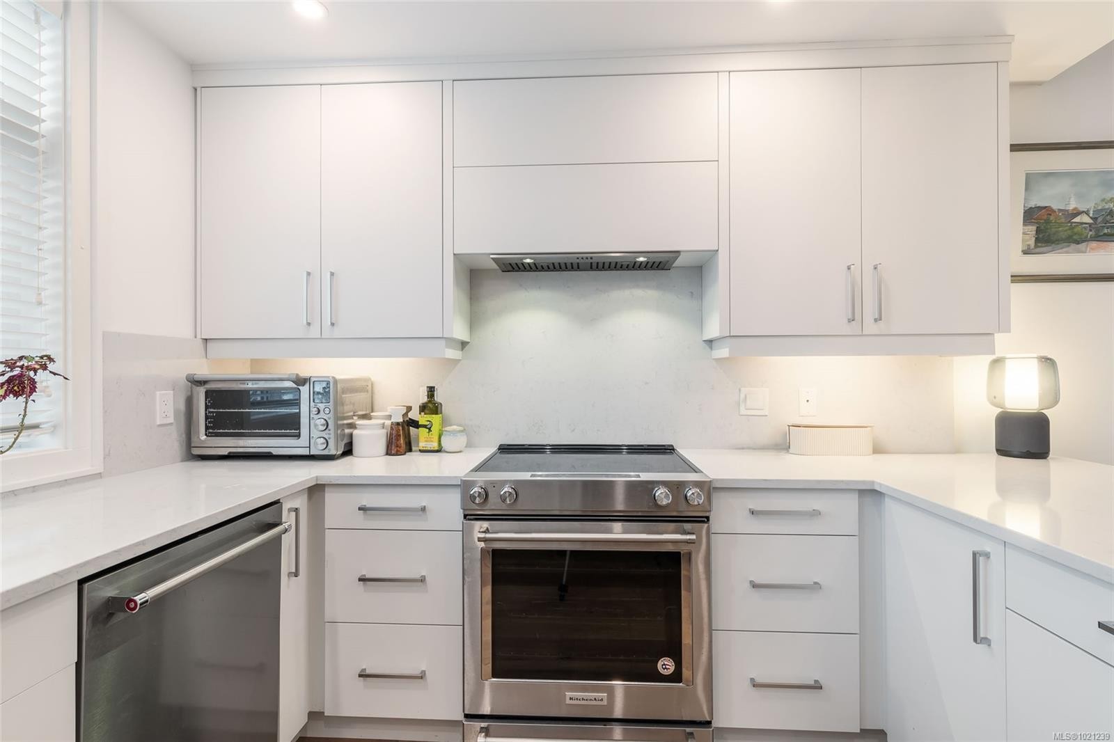 8-180 First Ave West, Qualicum Beach, BC