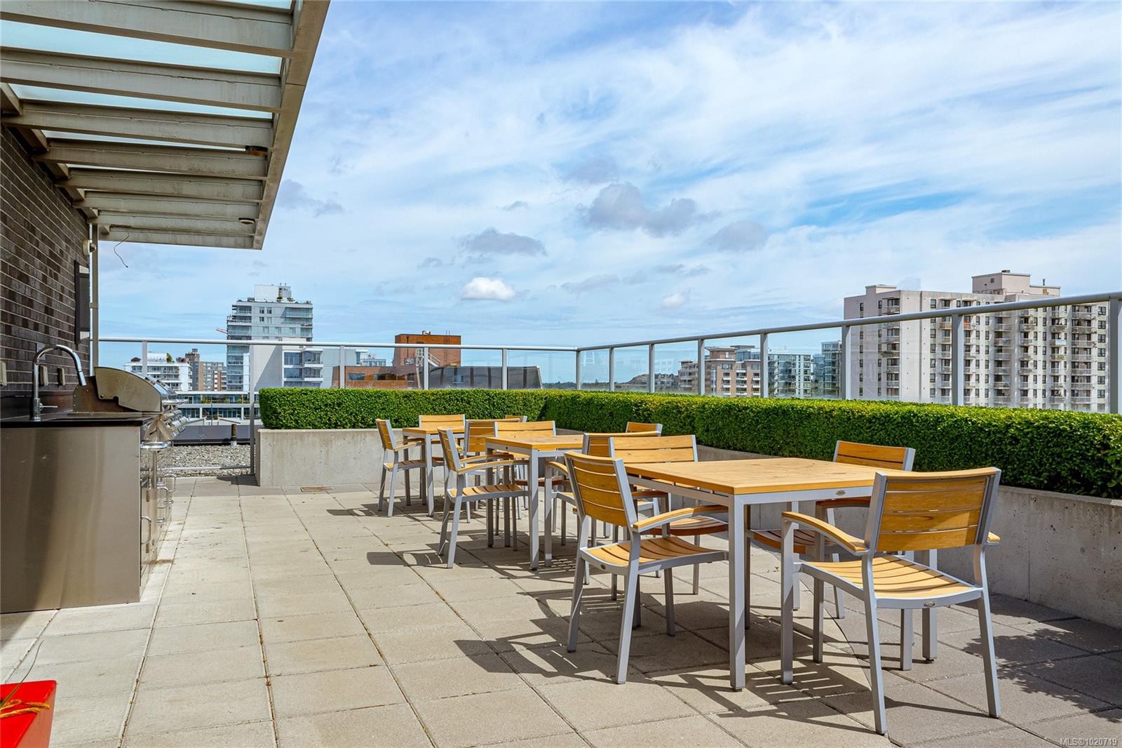 406-838 Broughton St, Victoria, BC - Outdoor With Deck Patio Veranda With Exterior