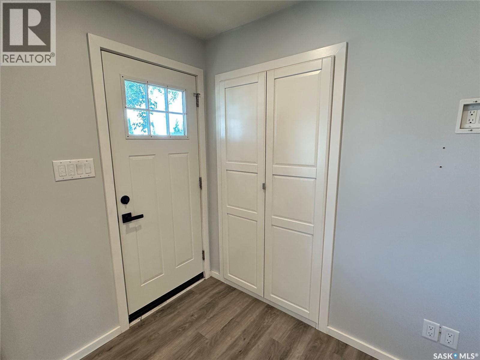 400 Gray Avenue, Saskatoon, SK - Indoor Photo Showing Other Room