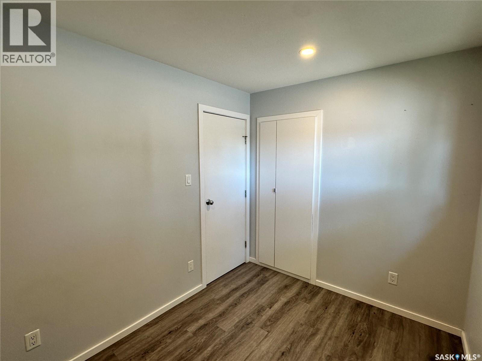 400 Gray Avenue, Saskatoon, SK - Indoor Photo Showing Other Room