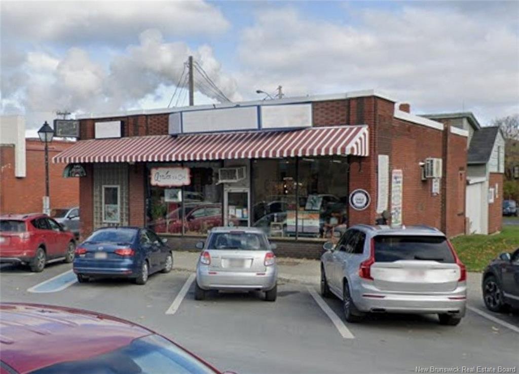 69 Canada Rd, Edmundston, NB