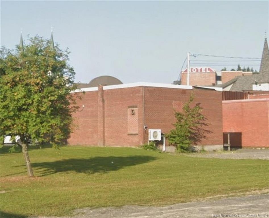 69 Canada Rd, Edmundston, NB