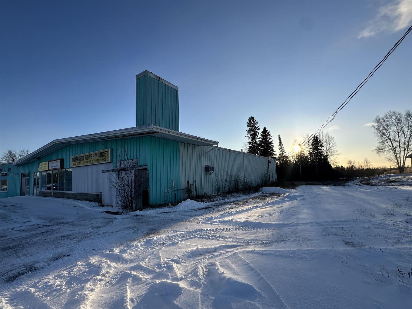 1273 Highway 105 Highway, Ear Falls, ON