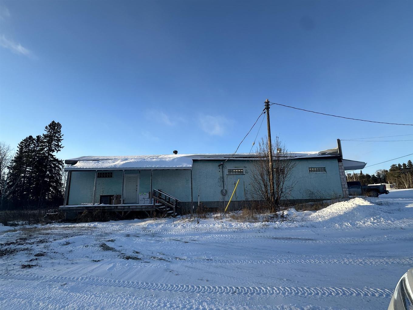 1273 Highway 105 Highway, Ear Falls, ON