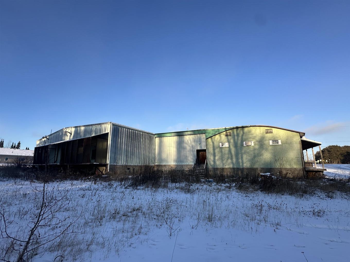 1273 Highway 105 Highway, Ear Falls, ON