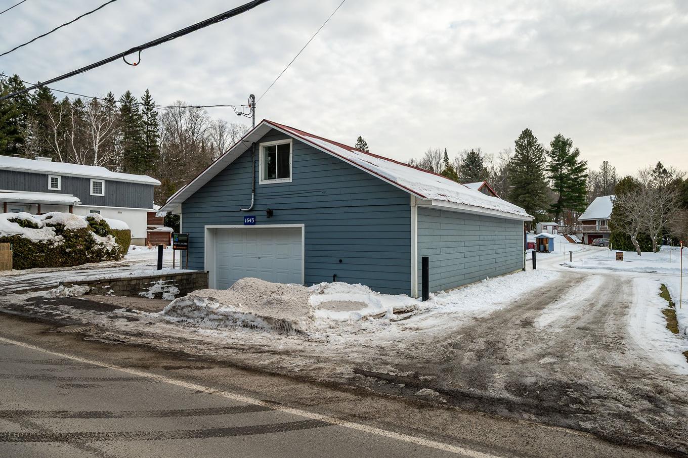 Garage - 1643 Ch. Du Lac-Écho, Prévost, QC - Outdoor