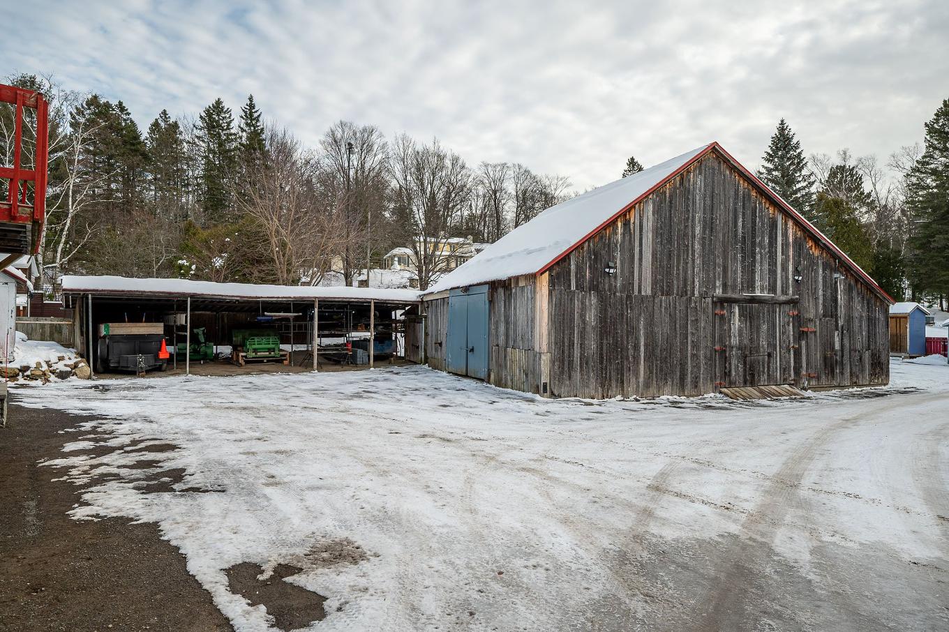 Grange - 1643 Ch. Du Lac-Écho, Prévost, QC - Outdoor