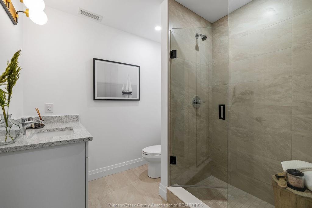 406-3817 Howard Avenue, Windsor, ON