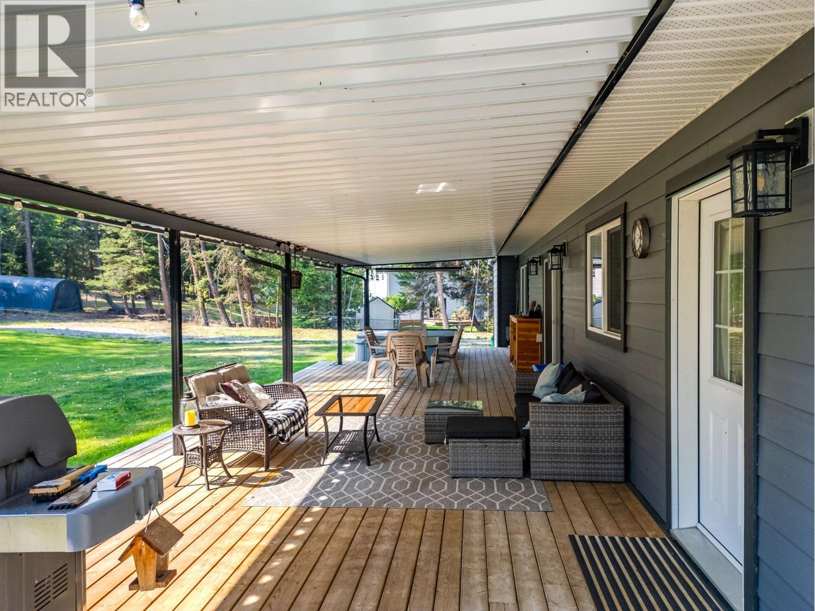 5310 Kallum Drive, 108 Mile Ranch, BC - Outdoor With Deck Patio Veranda With Exterior