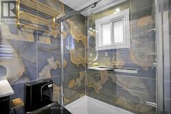 Upper Level - 3 pc Ensuite -