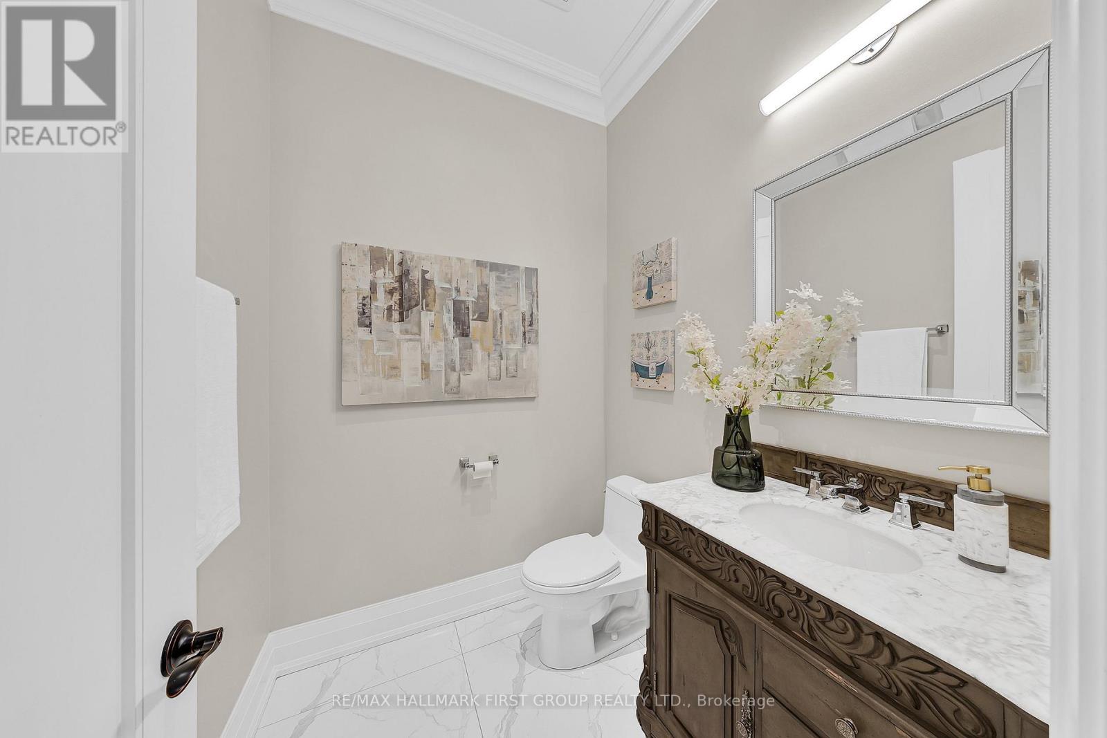 752 Hillview Crescent, Pickering, ON - Indoor Photo Showing Bathroom
