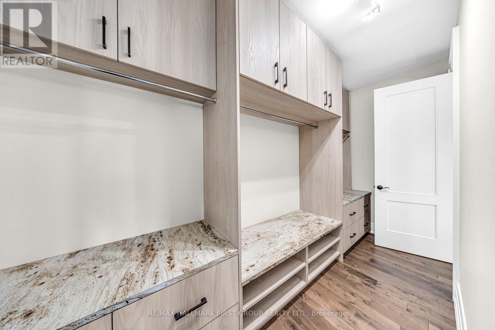 752 Hillview Crescent, Pickering, ON - Indoor Photo Showing Other Room