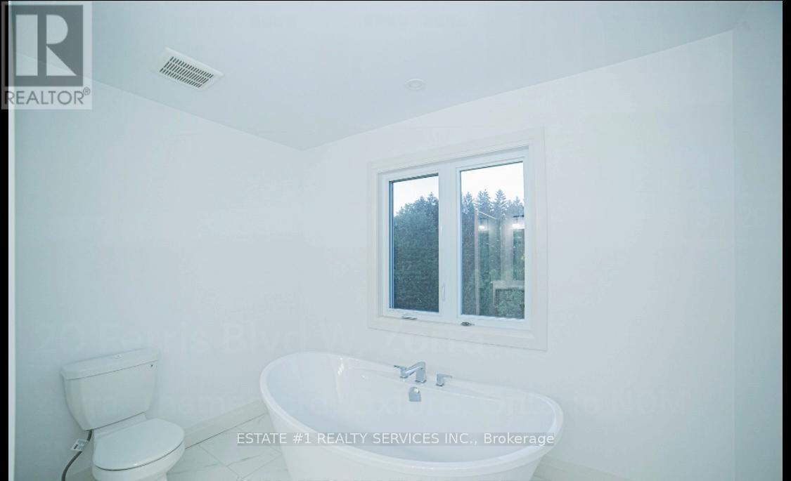 20 Ferris Boulevard W, Zorra, ON - Indoor Photo Showing Bathroom