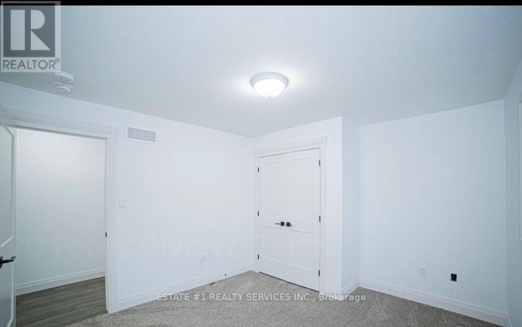 20 Ferris Boulevard W, Zorra, ON - Indoor Photo Showing Other Room