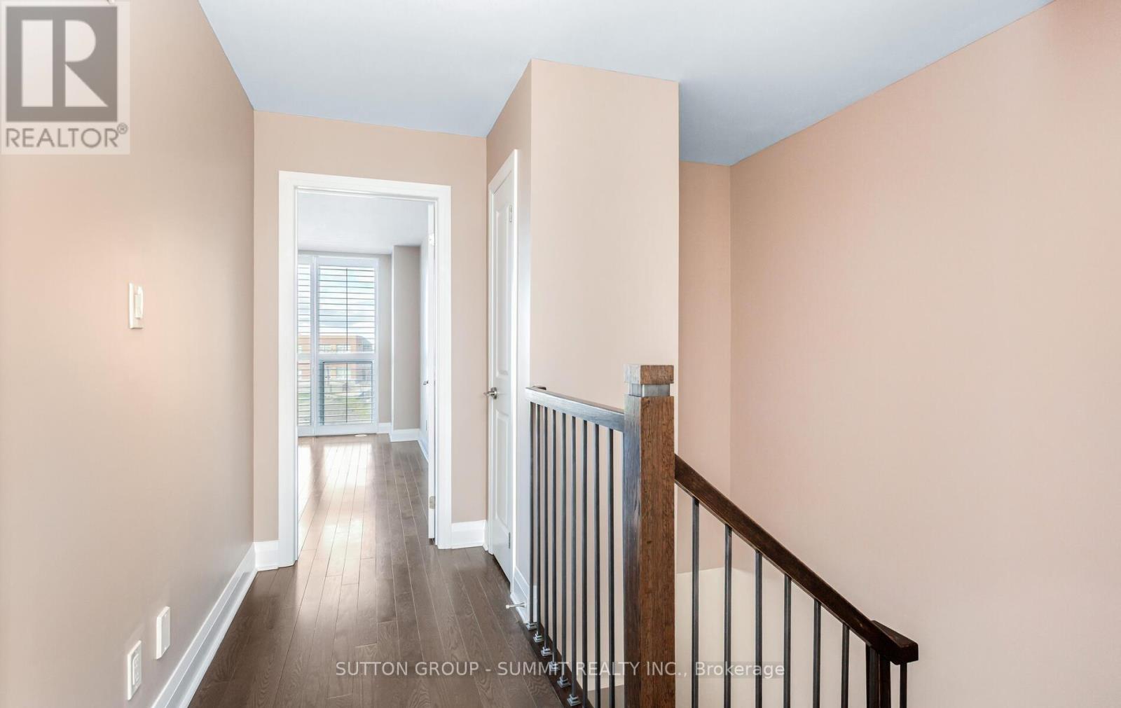 6 - 70 Littlecreek Road, Mississauga, ON - Indoor Photo Showing Other Room