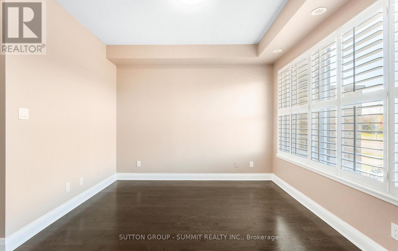 6 - 70 Littlecreek Road, Mississauga, ON - Indoor Photo Showing Other Room